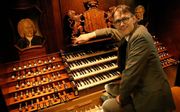 Organist Marco den Toom achter het orgel in Katwijk aan Zee. beeld Marco den Toom