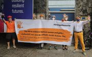 Orange the World, de internationale campagne tegen geweld tegen vrouwen en meisjes. beeld EPA, Chamila Karunarathene