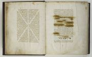 Bladzijden uit de wetstekst ”Misjne Tora” van Moses Maimonides (1138-1204), met passages die zijn doorgehaald door christelijke censoren. De beroemde rabbijn liet zich hierin negatief uit over Jezus Christus, Die volgens hem onmogelijk de Joodse Messias k