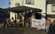 Leden van de hervormde gemeente Lexmond startten een opvoedcafé. beeld Umoja Nederland