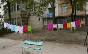 De sovjetflats in Moldavië staan model voor de mistroostigheid van het land. beeld iStock