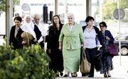 De Moeders van Srebrenica voorafgaand aan de rechtzaak van dinsdag. beeld ANP