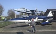 Piet Smedts heeft onder andere een Starfighter (voorgrond) en Jaguar te koop. beeld Henk Heiden