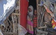 Armoede kan leiden tot een armoedefuik. Wie hier in gevangen zit, komt niet meer op eigen kracht uit de armoede.  beeld AFP, Mohamed Abdiwahab