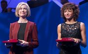 De Nobelprijs voor de Scheikunde ging dit jaar naar de Amerikaanse biochemicus Jennifer Doudna (l.) en de Franse microbioloog Emmanuelle Charpentier (r.). beeld EPA,Berit Roald