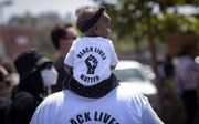 Black Lives Matter (BLM) protesteeert tegen alle vormen van geweld tegen zwarten. beeld EPA