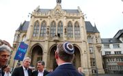 Een betoging tegen antisemitisme in Erfurt. beeld AFP