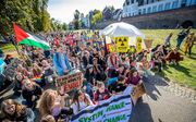 De klimaatprotesten van jongeren in de afgelopen maanden zijn een teken van hoop: zij zoeken verbinding met de medemens en met de natuur. ANP, Marcel van Hoorn