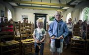In ”De Vermaning” in Nes worden in de zomermaanden kerkdiensten gehouden voor vakantievierende gereformeerden vrijgemaakt. beeld Maarten Boersema