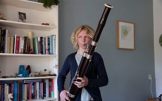 Fagottiste Suzanne van Berkum speelt het liefst in het lyrische register van de fagot. beeld RD, Anton Dommerholt