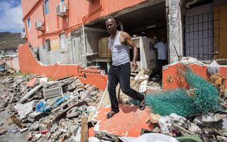 Orkaan Irma richt in september op het eiland Sint Maarten ongekende verwoestingen aan.  beeld ANP, Arie Kievit