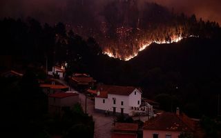 Bosbranden in centraal Portugal. beeld AFP