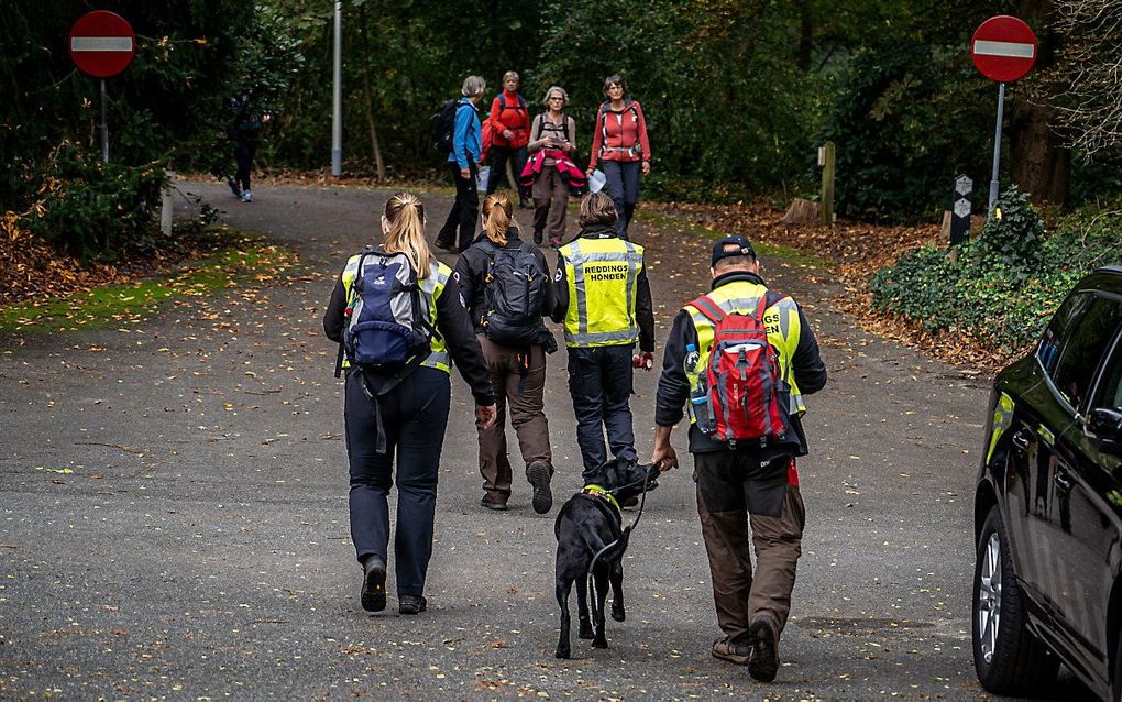 De politie zoekt in Ede en omstreken naar een 17-jarig meisje dat voor het laatst is gezien in de omgeving van Heveadorp. Eerdere zoekacties in natuurgebieden liepen tot nog toe op niets uit. beeld ANP, Persbureau Heitink