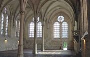 Wat betreft de vormen was de abdij in Aduard het best te vergelijken met het Cisterciënzer klooster in Royaumont, ten noorden van Parijs beeld Wikimedia