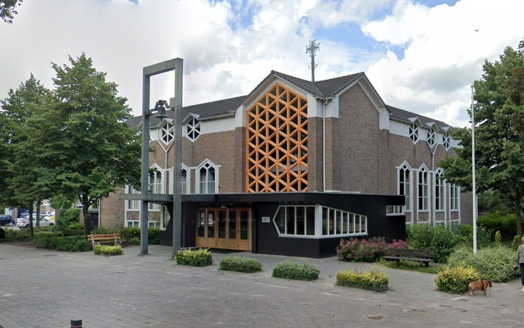 De Ichthuskerk van de protestantse gemeente in Emmen. beeld Google Street View