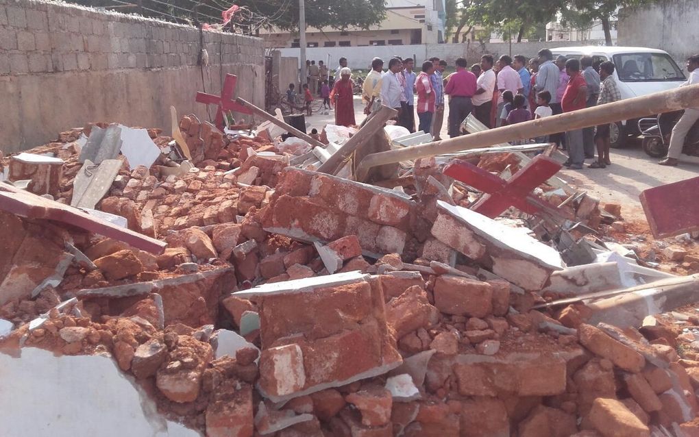 „Vervolging kan soms erg regio- of plaatsgebonden zijn. Ook binnen India is de mate waarin christenen met vervolging te maken hebben afhankelijk van de deelstaat waar je woont.” Foto: verwoeste kerk in Hyderabad, India. beeld SDOK