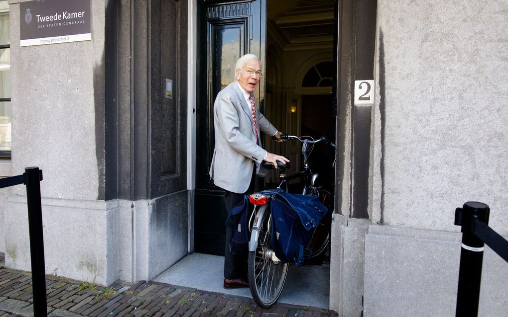 Informateur Herman Tjeenk Willink arriveert op het Binnenhof bij de Stadhouderskamer. beeld ANP