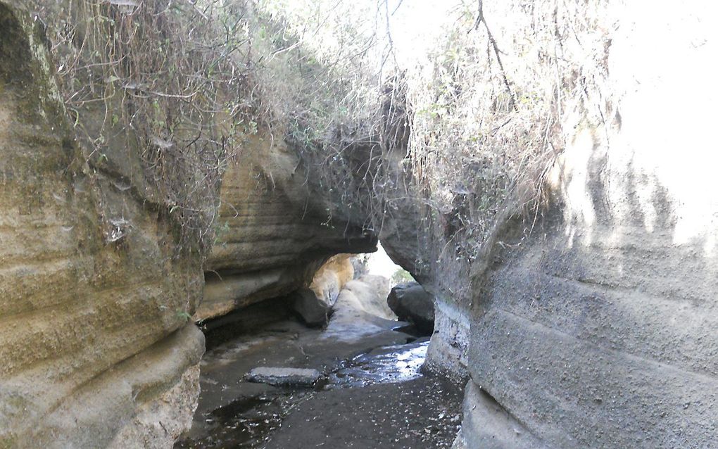 Ol Njorowa Gorge in Hell's Gate National Park in Kenia. Foto Maclemo, Wikimedia