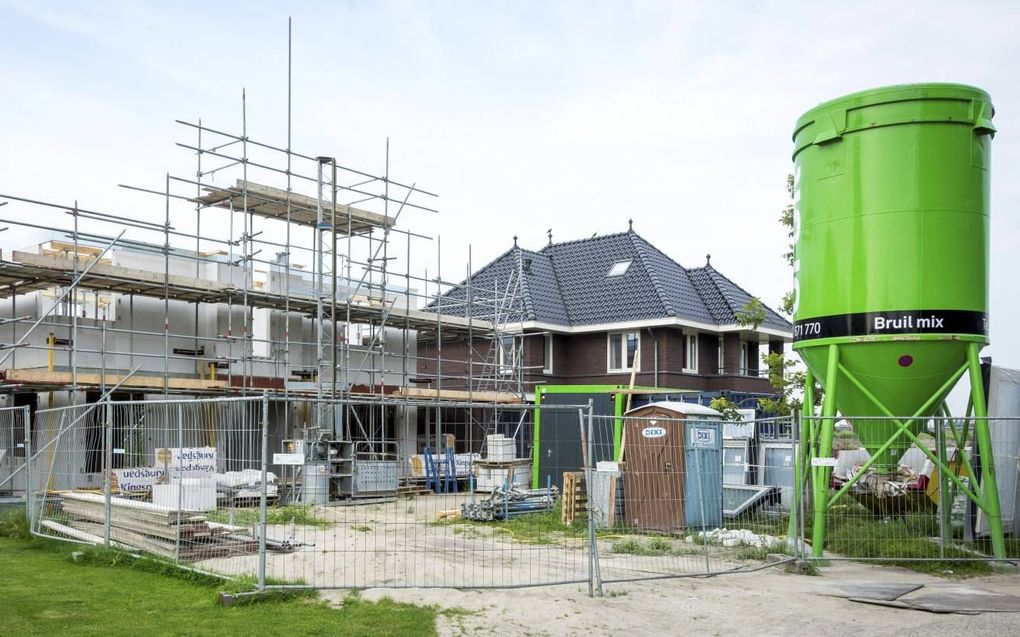 Nieuwbouw moet vanaf komend jaar voldoen aan nieuwe eisen. beeld ANP, Lex van Lieshout