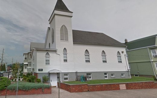 Het kerkgebouw van de RCNA in Paterson, VS. beeld Google