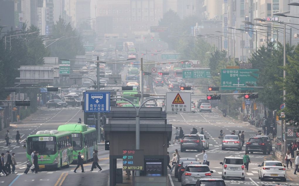 Luchtvervuiling in de Zuid-Koreaanse hoofdstad Seoul. beeld EPA/Yonhap