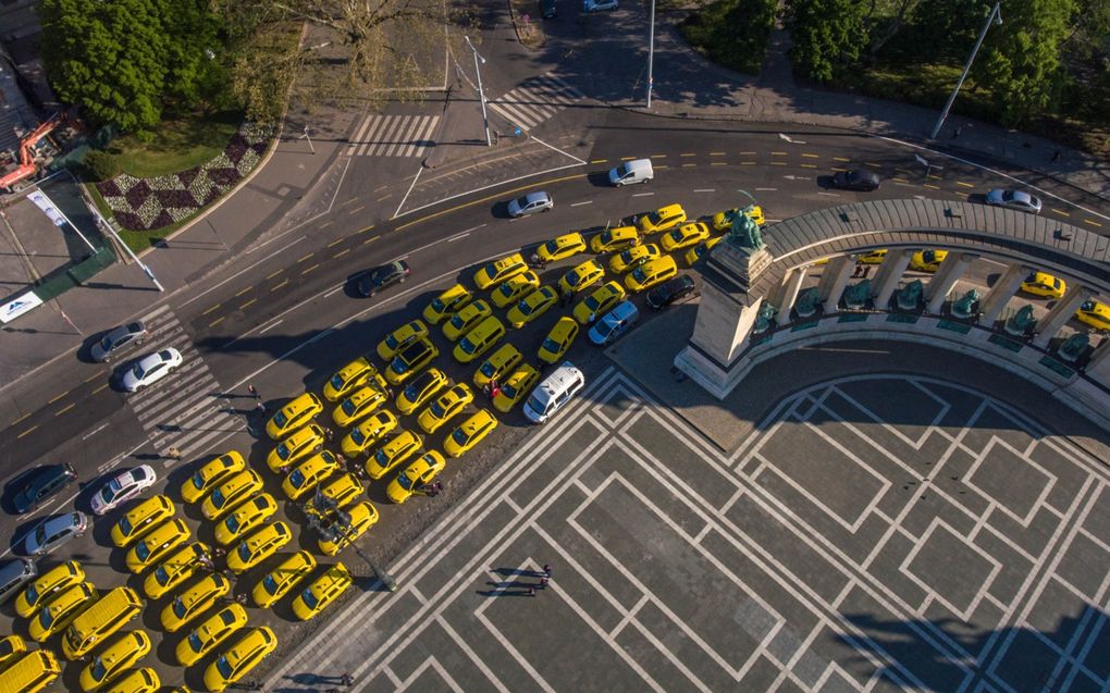 Het Amerikaans taxibedrijf Uber gebruikte meermaals Nederlandse verkiezingscampagne om zichzelf op de politieke agenda te zetten. beeld iStock