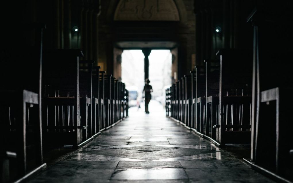 „Data over kerkelijke betrokkenheid vertelt niet het hele verhaal. Kerkverlating is het sluitstuk van een proces waarbij jongeren innerlijk al afhaken.” beeld Getty Images