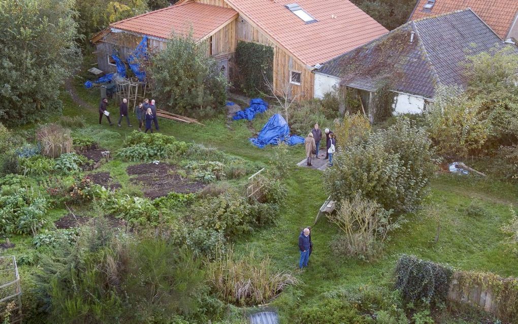 In oktober ontdekt de politie Gerrit Jan van D. met zijn zes kinderen in de boerderij in Ruinerwold. Kort daarvoor heeft een van de zoons in een plaatselijk café alarm geslagen. beeld ANP, Wilbert Bijzitter