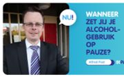 Ds. Alfred Post doet mee aan anti-alcoholcampagne IkPas. beeld gemeente Elburg