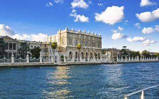 Het presidentiële Dolmabahçe Paleis in Turkije. beeld iStock