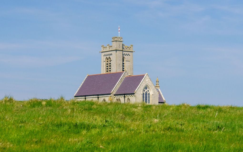 „Hemelvaart en Pinksteren laten zien dat er meer is dan het hier en nu. Dat er verbinding is tussen hemel en aarde.” beeld iStock