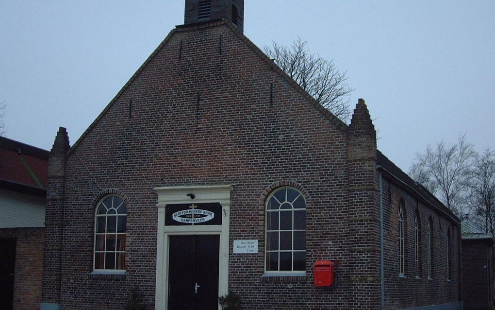 De gereformeerde kerk in Kamperveen. beeld Facebook