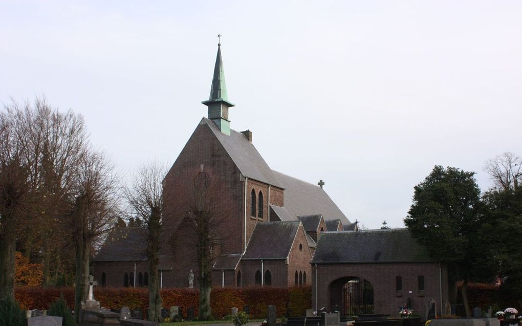 De rooms-katholieke Luciakerk in Steensel. beeld Reliwiki, André van Dijk