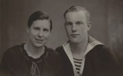 Verlovingsfoto, gemaakt op tweede paasdag (12 april) 1936 in Den Helder. beeld fam. Kool