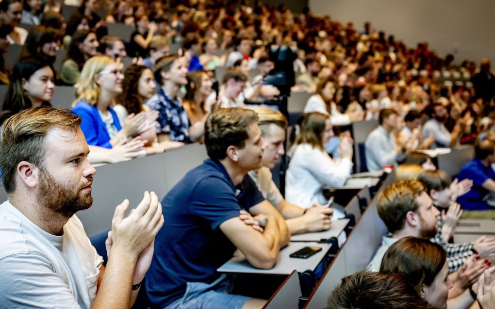 Studenten houden bij het maken van hun studiekeuze meer rekening met hun passie dan met baankansen. beeld ANP, Robin Utrecht