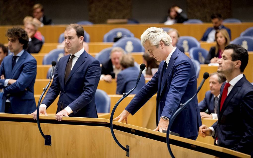 „Zelfs in onze Lage Landen zie je links en rechts politici die ons verlossing beloven, een herstel van tijden van weleer, een terugkeer naar het verloren paradijs.”  beeld ANP, Koen van Weel