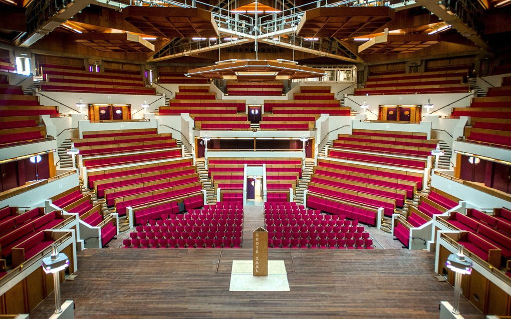 Grote Zaal van Tivoli Vredenburg in Utrecht. beeld ANP, Remko de Waal