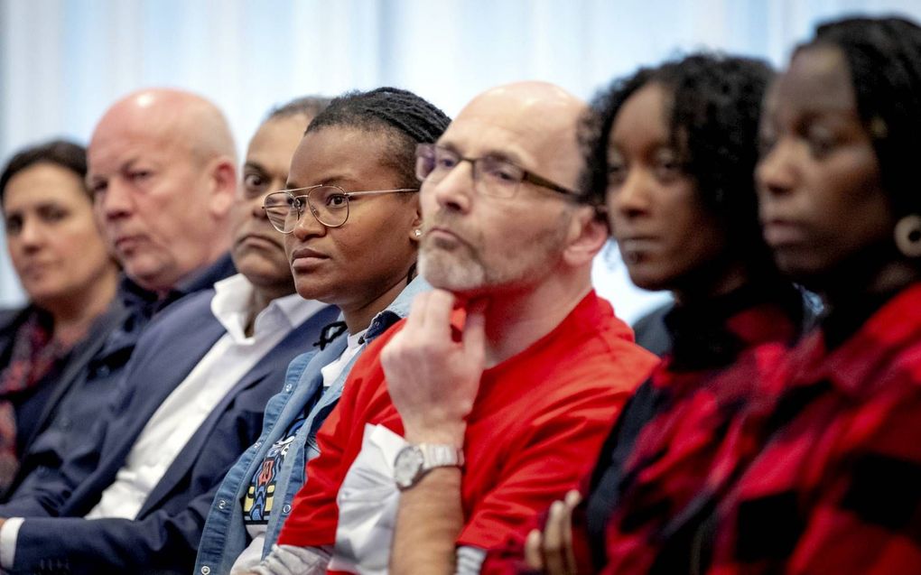 De toeslagenaffaire is het voorbeeld bij uitstek van wantrouwen door de overheid. Foto: gedupeerde ouders tijdens de persconferentie over het eindrapport van de adviescommissie uitvoering toeslagen in maart. beeld ANP, Sem van der Wal