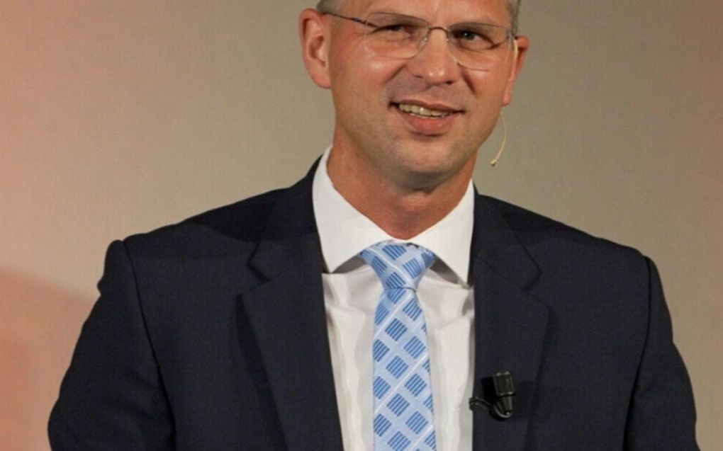 Ds Hak Groot Ammers Ds. Hak doet intrede in hervormd Groot-Ammers