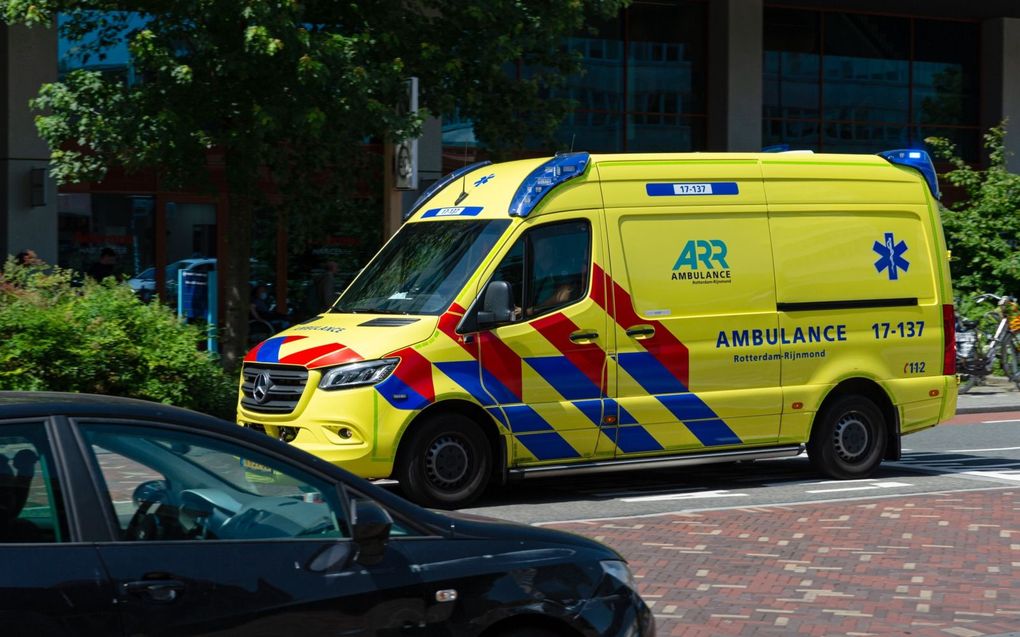 Een voertuig van Ambulance Rotterdam-Rijnmond. beeld iStock