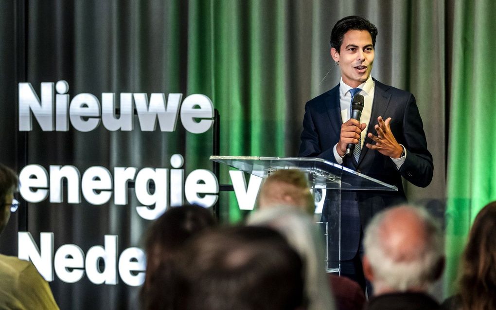 D66-leider Rob Jetten vrijdag bij de presentatie van het concept-verkiezingsprogramma van de partij. beeld ANP, Remko de Waal