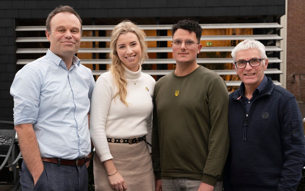 V.l.n.r.: Gerben Huisman, Maureen Havenaar, David Overkempe en Gerrit Woudstra. beeld Hoge Noorden, Jaap Schaaf