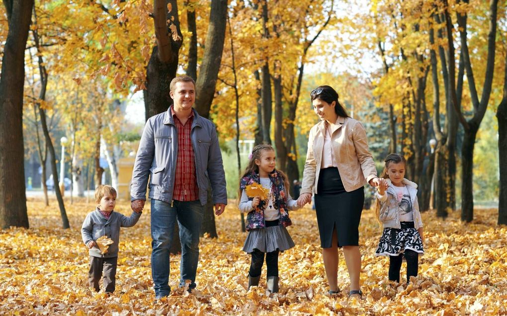 „Kinderen hebben behoefte aan stabiele en geborgen gezinnen.” beeld iStock