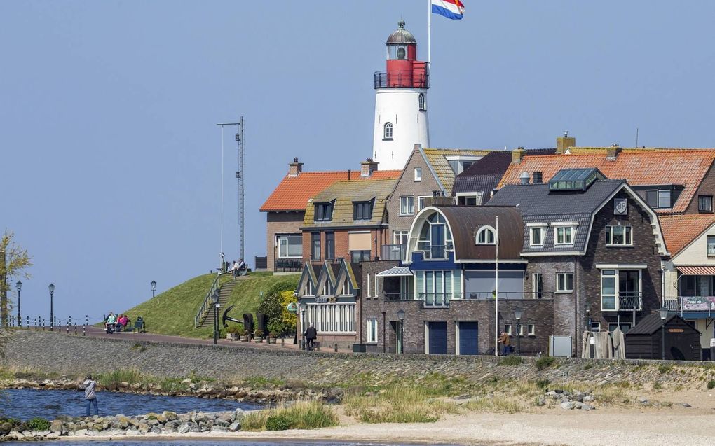 Urk staat sinds half november te boek als coronabrandhaard. De afgelopen week werden dagelijks gemiddeld 205 nieuwe besmettingen per 100.000 inwoners gemeld. beeld ANP, Vincent Jannink