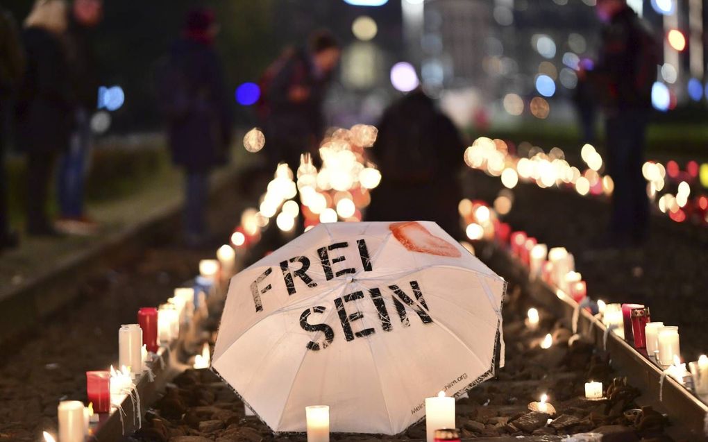 Protest tegen coronamaatregelen in Duitsland, november. beeld EPA, Clemens Bilan