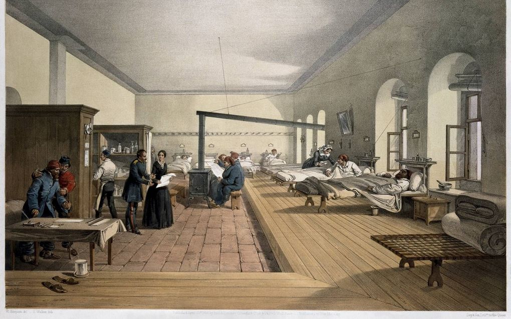 Florence Nightingale was de grondlegger van de hedendaagse verpleegkunde. Haar bevindingen blijken nog niets aan relevantie te hebben ingeboet. Foto: Florence Nightingale op een ziekenzaal. beeld Wikimedia