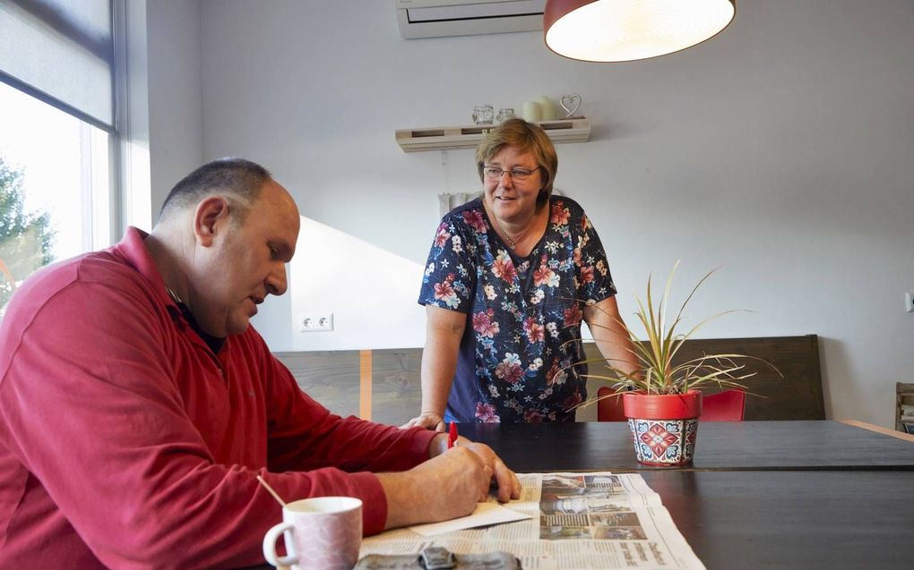 William is een vaste gast van de inloop in Harderwijk, waar Ineke drie dagen per week gastvrouw is.  beeld Jaco Klamer ​