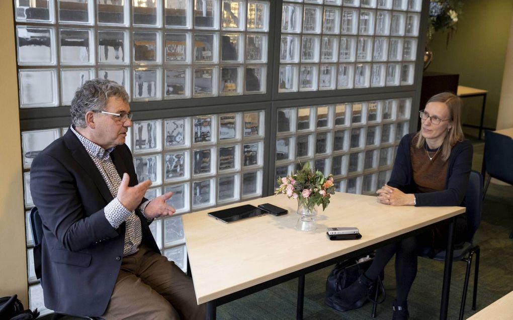 Dr. Hanneke Schaap-Jonker en dr. Steef Post delen de overtuiging dat niet de moderne psychologie maar de Bijbel leidend moet zijn voor een christenpscholoog. beeld RD, Anton Dommerholt