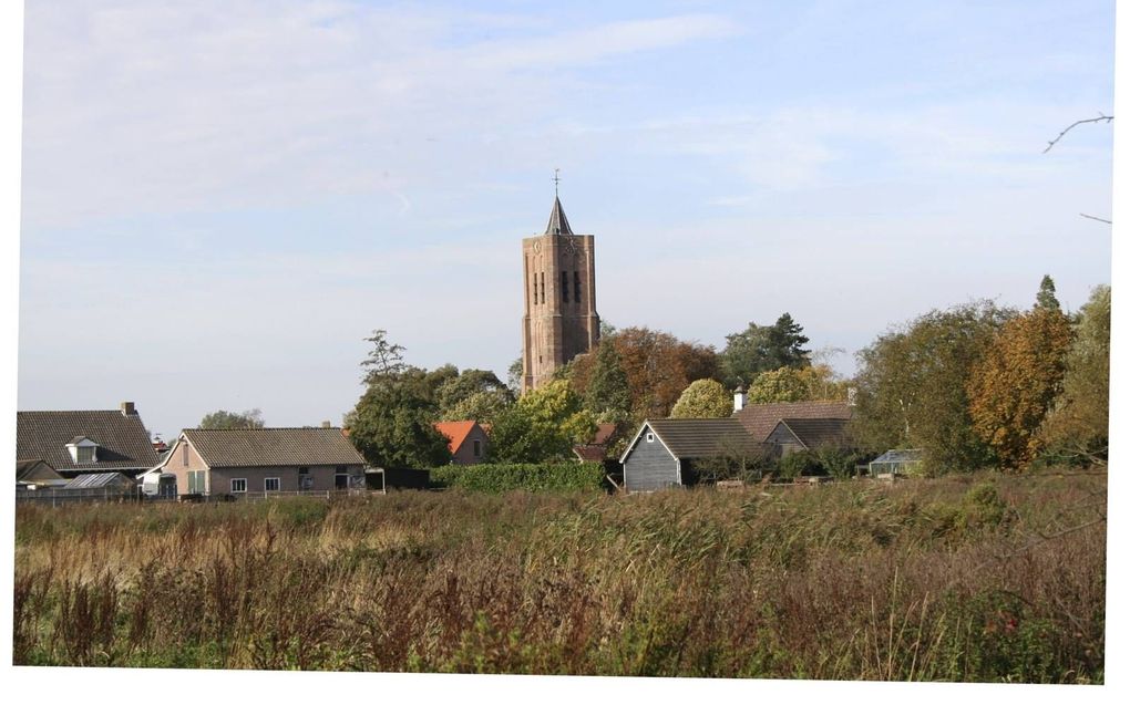 De Petruskerk in 's-Heer Arendskerke. beeld RD