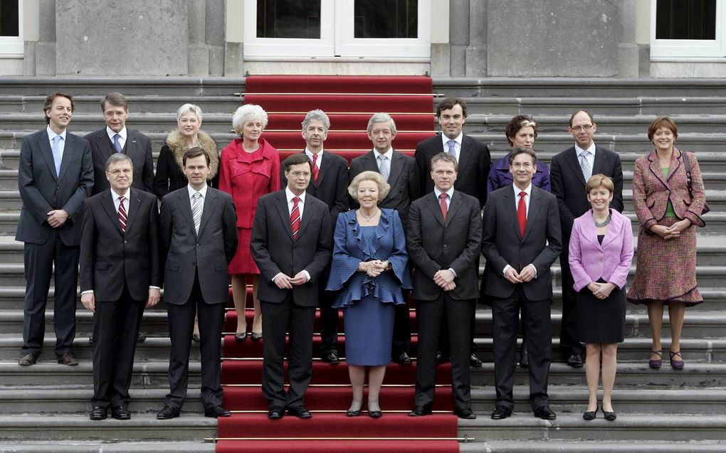 „Het kabinet-Balkenende IV ging de eerste honderd dagen het land in om te luisteren. Met dit luisterende oor gaven de bewindslieden vorm aan een zoektocht naar het goede voor de hele samenleving. Het zou mooi zijn als een volgend kabinet dit voorbeeld zou volgen.” beeld ANP, Robert Vos